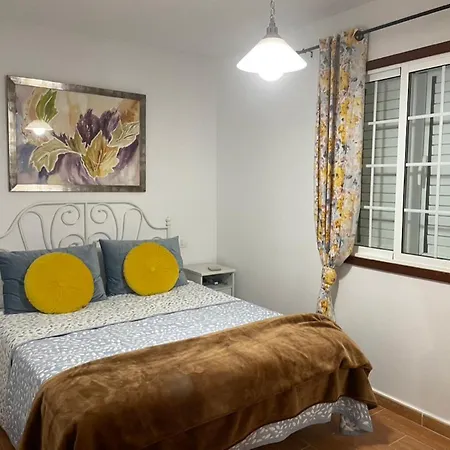 By Estrella Del Norte * Abades