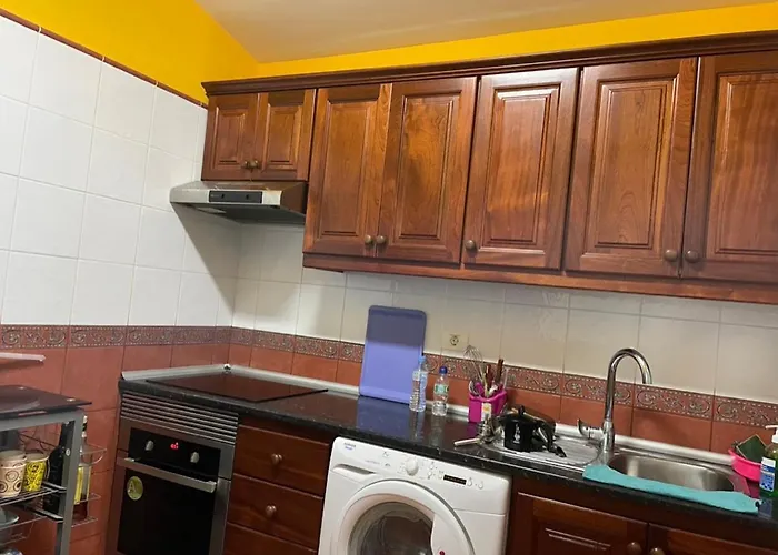 By Estrella Del Norte Abades (Tenerife)