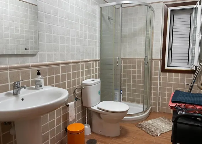 By Estrella Del Norte Abades (Tenerife)