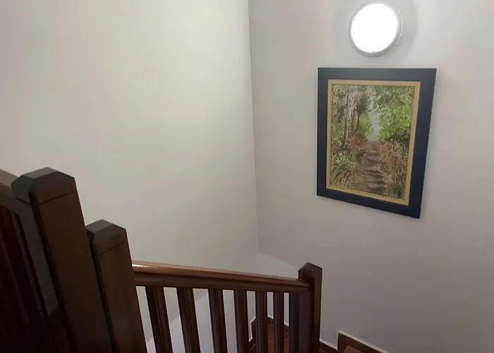 By Estrella Del Norte *