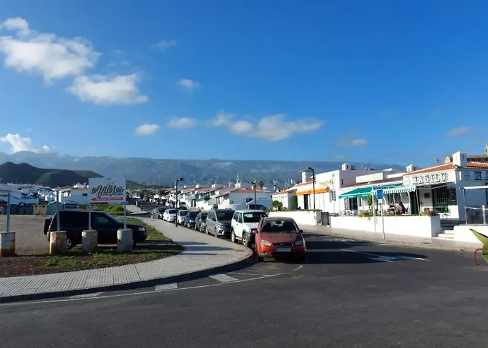 By Estrella Del Norte * Abades (Tenerife)